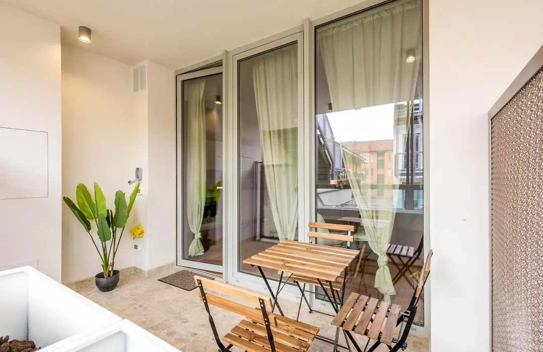 LUVI - De Rolandi - Il Cortile Milano-1